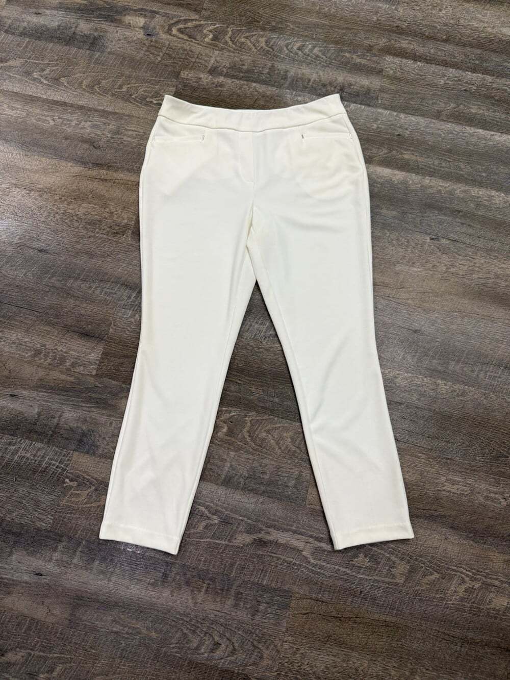 Cato Women's Ivory Classic Pull On Straight-Leg Dress Pants SZ M Excellent